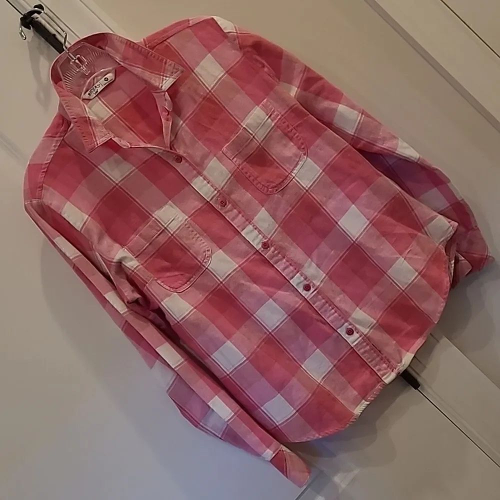 Riders by Lee Pink and White Flannel Button Down Shirt